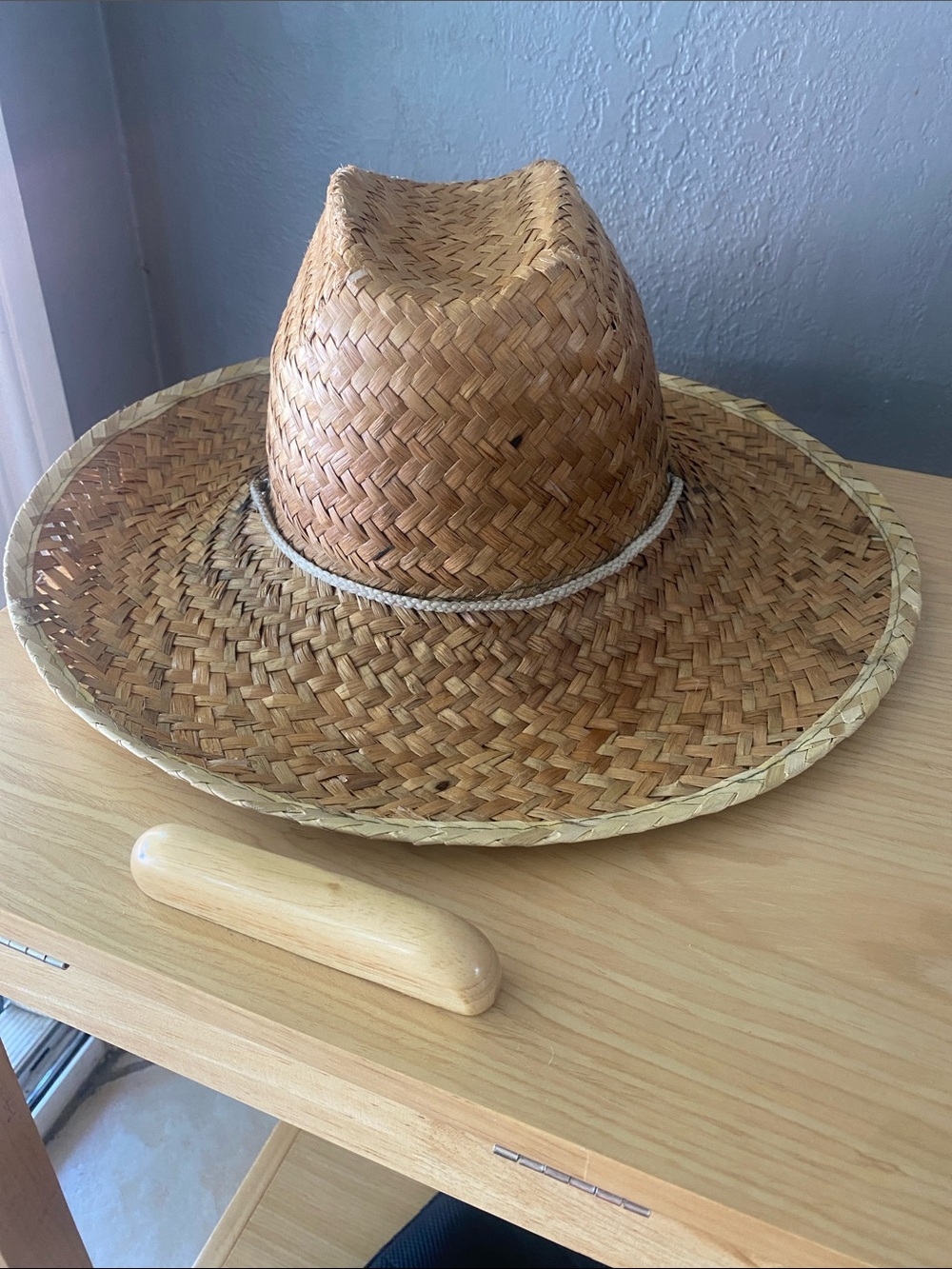 100% Natural Seagrass Straw Hat Wide Brim Sun Handwoven in Vietnam Beach Fun
